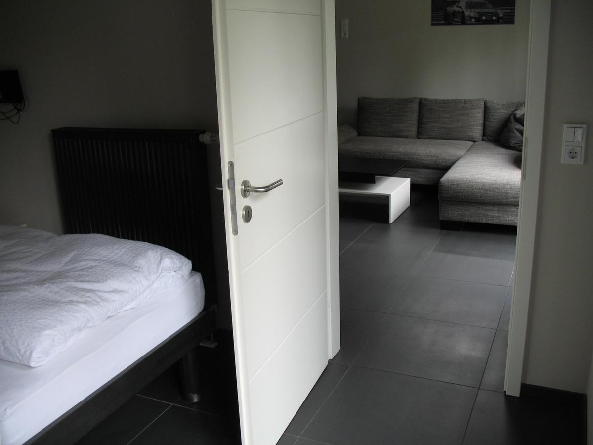 Ring-Race-Flats Appartements アーデナウ エクステリア 写真